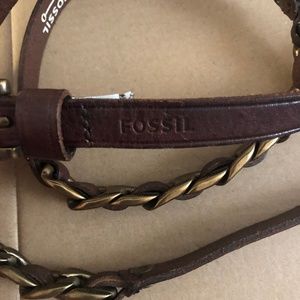 Fossil women’s belt - skinny deep brown leather w/dark weathered gold tone links